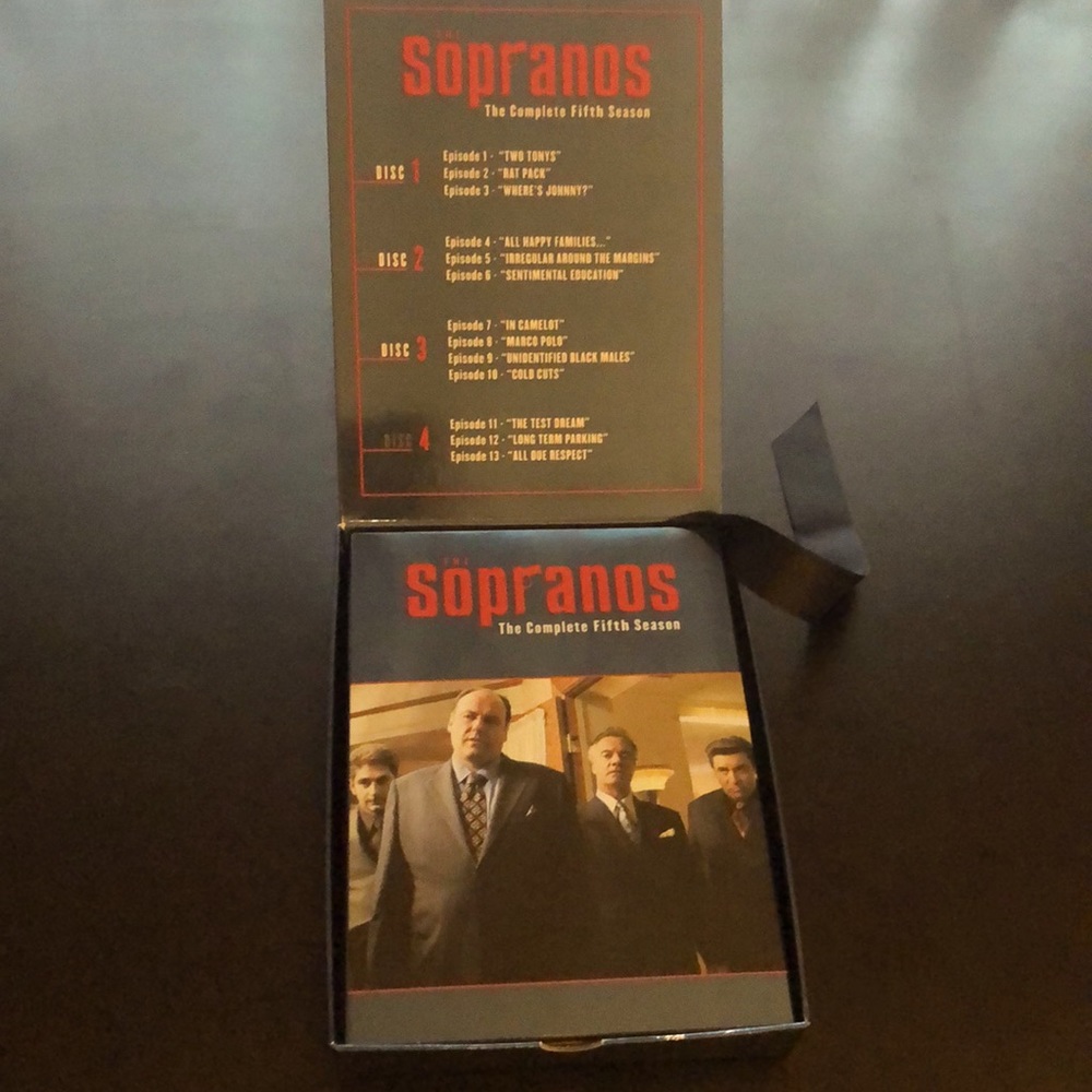 NEW LISTING! HBO Sopranos Complete Fifth Season - Picture 4 of 8
